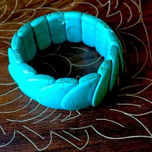 Turquoise Colored Layered Bead Bracelet